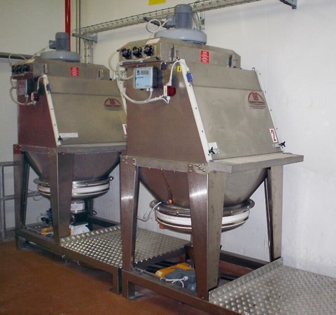 Dessacheuse avec reprise transfert pneumatique